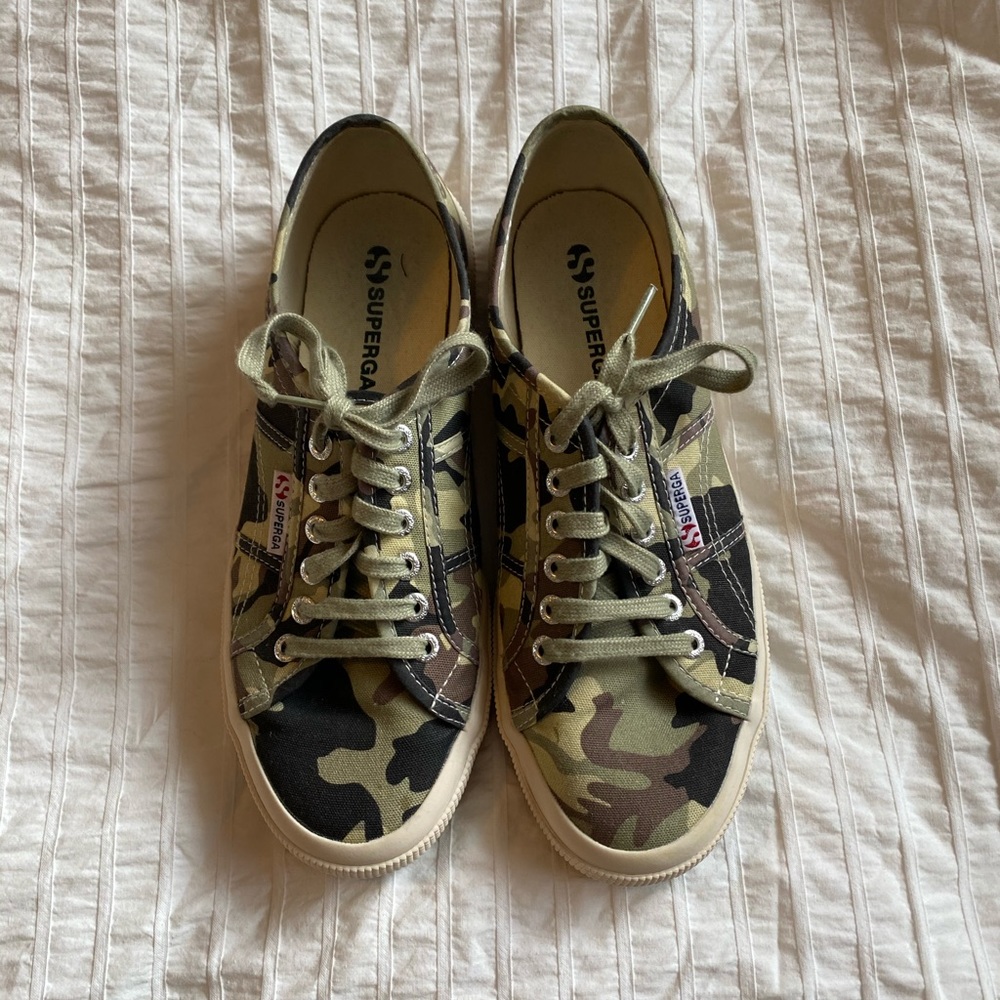 Superga Camo Sneakers. Size 41/9.5